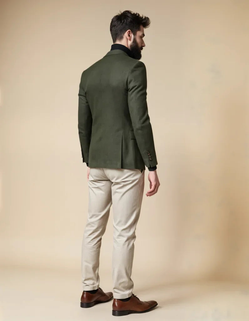 Outfit business casual - Raffinato contrasto verde e nero