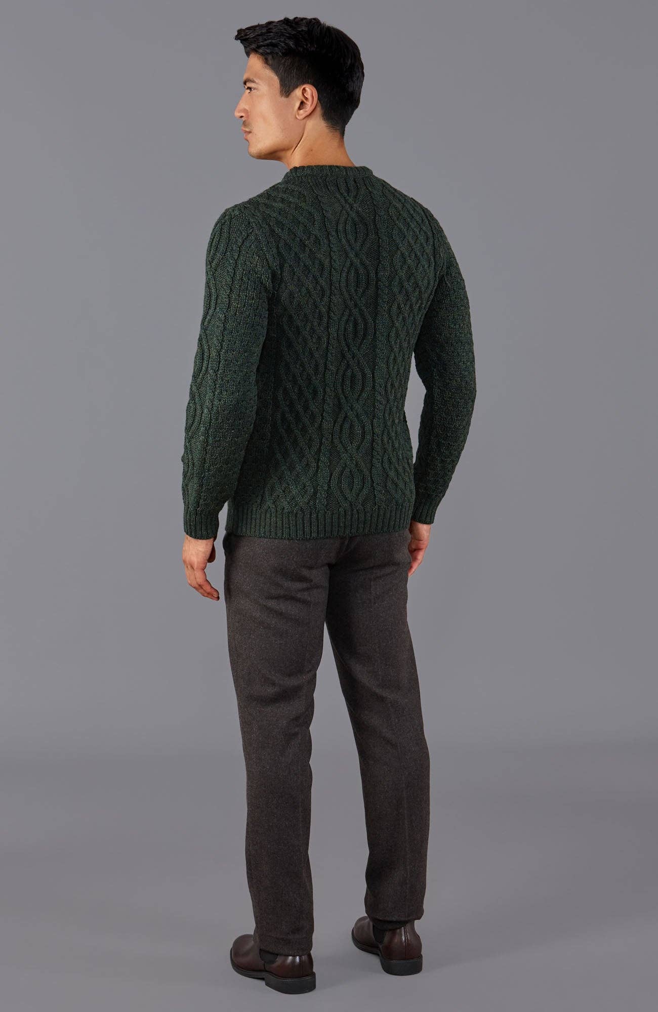 Maglione Jarvis Aran Cable da uomo in 100% lana britannica