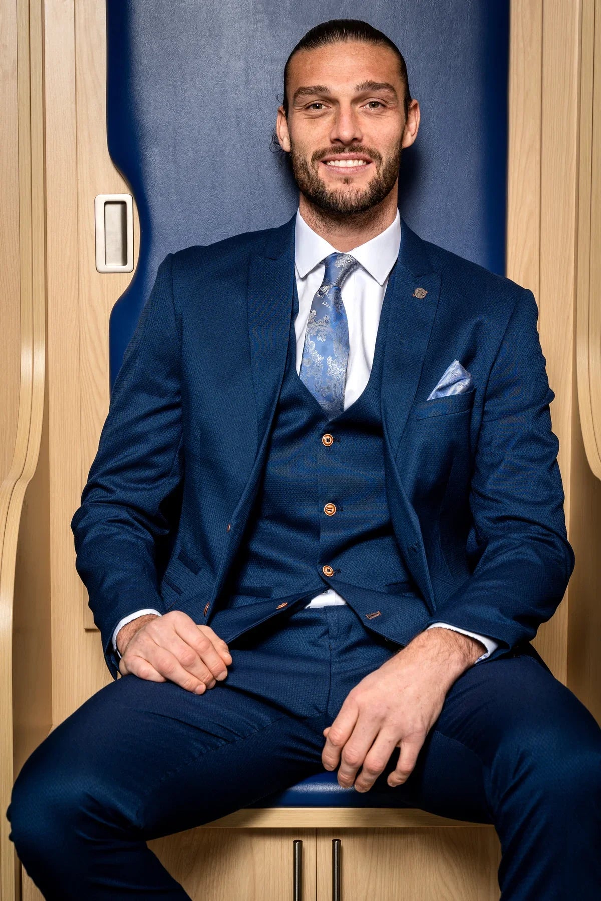 Cravatta Nera Set Cravatta E Pochette Con Scatola In Seta Abbinata